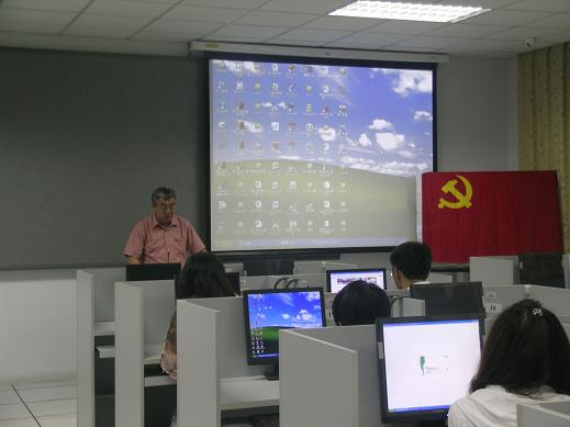 //web.zxav.net/html/files/2012/10/26/20121026104811494414053.jpg