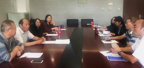 av在线
财务会计系顺利召开本学期第一次系务会