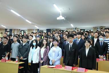 av在线
一届二十任学生组织全体大会圆满结束