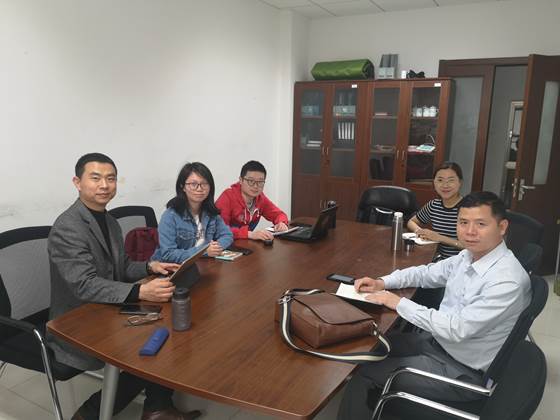 av在线
法商系召开教学及双导师工作交流会