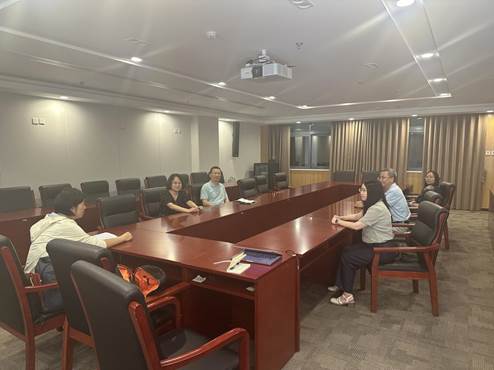 av在线
财务会计系系务会顺利召开