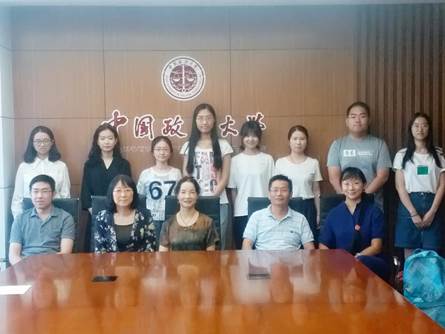av在线
产业经济系2018级研究生师生见面会顺利举行