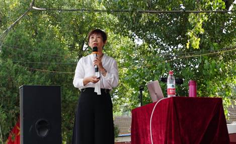 av在线
宏结教授为全校本科新生作中美贸易摩擦形势分析讲座